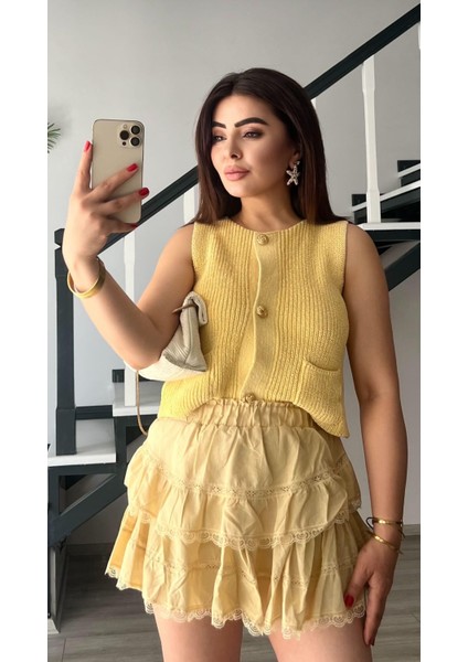 Sarı Sıfır Kol Gold Düğme Triko Yelek