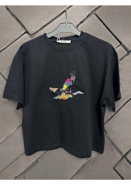 Kadın Crop T-Shirt Kuş Modeli