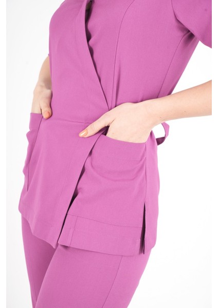 Açık Mor Elegant Model Cerrahi Üniforma Belden Bağlamalı Scrubs Takım