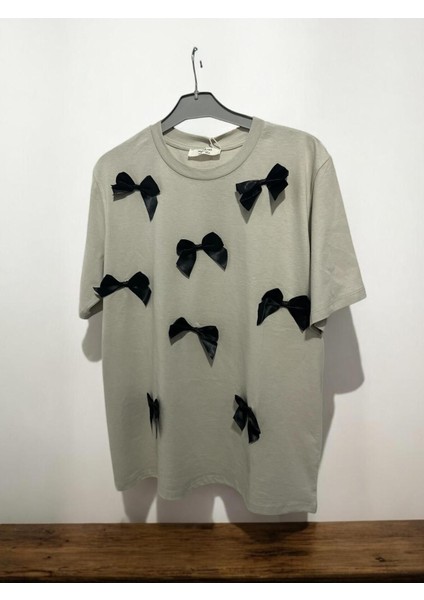 Kadın T-Shirt Kurdela