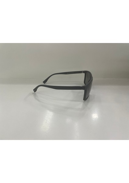 TG1320 C0101M Erkek Güneş Gözlüğü fırsatları