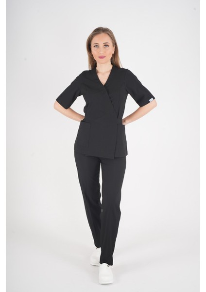 Siyah Elegant Model Cerrahi Üniforma Belden Bağlamalı Scrubs Takım