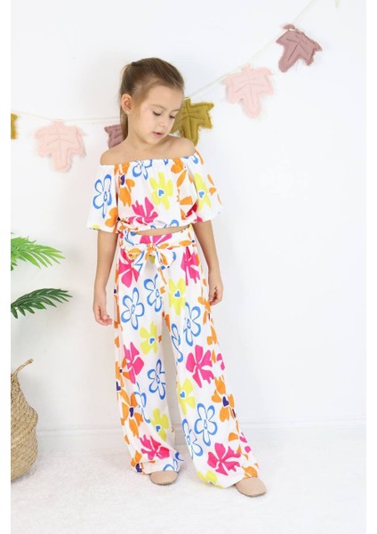 Kız Çocuk Renkli Desenli Takım I Madonna Yaka Desenli Ispanyol Paça I Bluz ve Pantolon Kombin