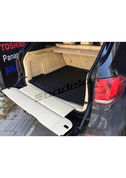 2014 Bmw X Serisi X5 F15 3D Kauçuk Bagaj Havuzu