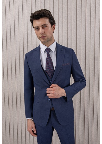 Erkek Likralı Slim Fit Sivri Yaka Yelekli Takım Elbise