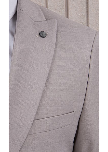 Erkek Likralı Slim Fit Sivri Yaka Yelekli Takım Elbise