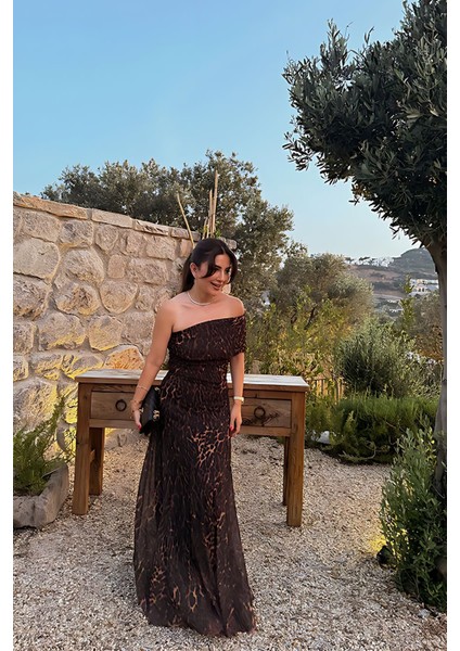 Drape Yakalı Uzun Elbise