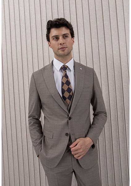 Erkek Likralı Slim Fit Sivri Yaka Yelekli Takım Elbise