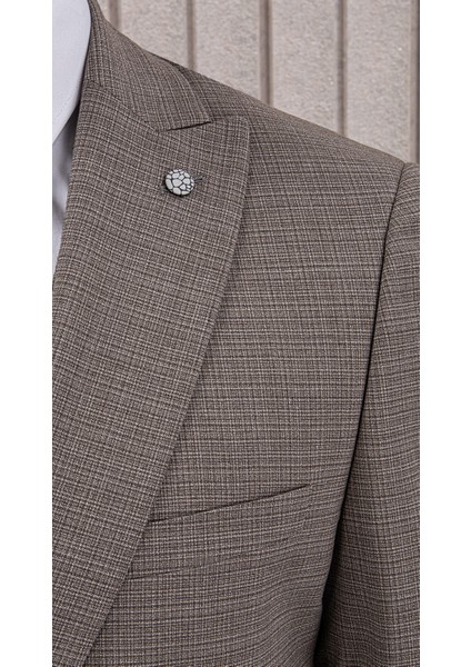 Erkek Likralı Slim Fit Sivri Yaka Yelekli Takım Elbise