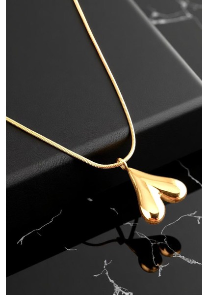 Kadın Çelik Yılan Zincirli Su Yolu Altın Kaplama Üç Boyutlu Stilize Kalp Figürlü Tasarım Model Kolye