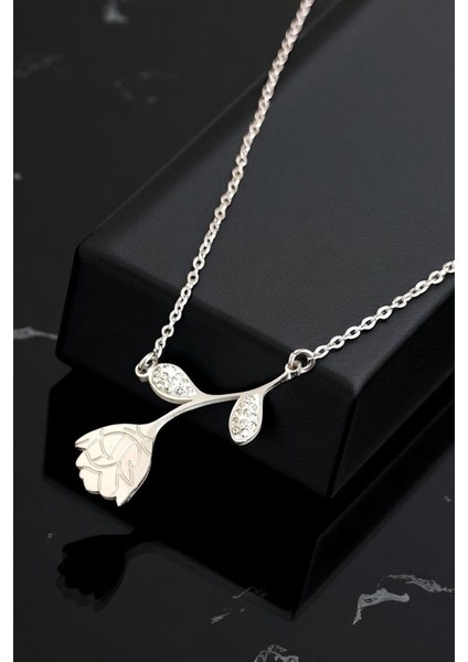 Kadın Çelik Zincirli Su Yolu Gümüş Kaplama Gül Çiçeği Tasarımlı Model Zirkon Taşlı Kombin Kolye fiyatları