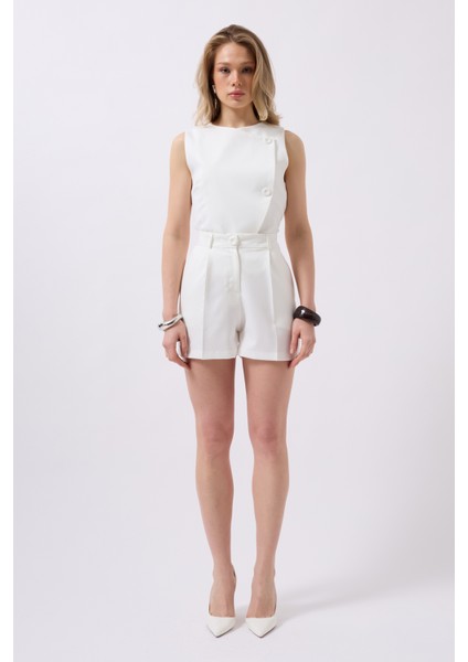 Pileli Yüksek Bel Beyaz Şort fiyatları