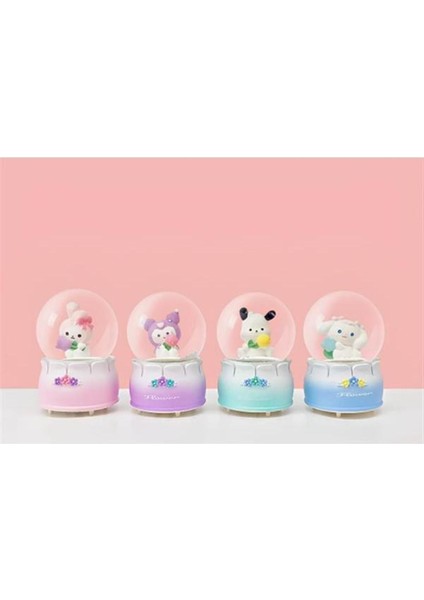 Kuromi Işıklı Kar Küresi 9 cm