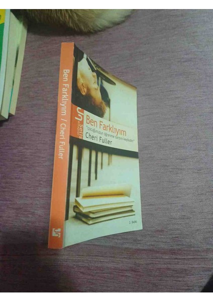 Ben Farklıyım Cheri Fuller 2005 Basimi 212 Sayfa 2,el Kitap Sadece Kunye Sayfasinda Isim Yaziyor Harici Cok Iyi Durumdadır