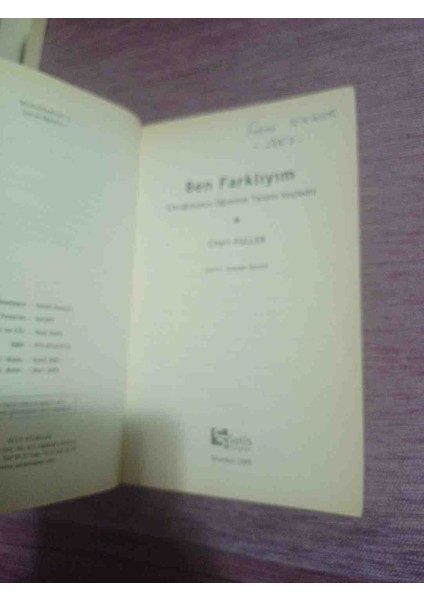 Ben Farklıyım Cheri Fuller 2005 Basimi 212 Sayfa 2,el Kitap Sadece Kunye Sayfasinda Isim Yaziyor Harici Cok Iyi Durumdadır