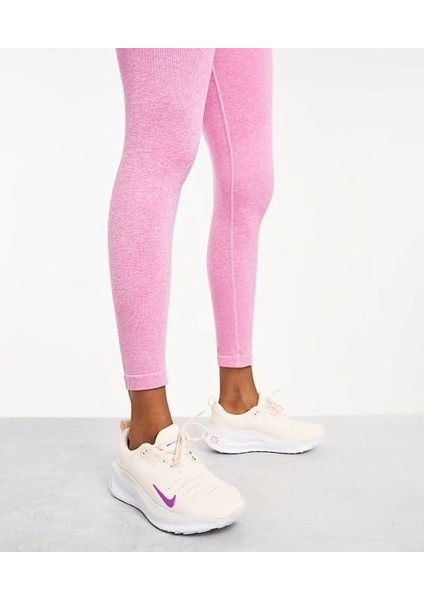 W Reactx Infinity Run 4 Kadın Turuncu Koşu Ayakkabısı DR2670-800