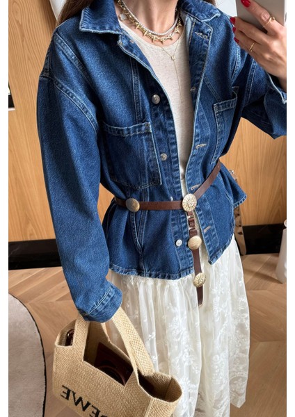 Önü Dikişli Çift Cepli Denim Ceket