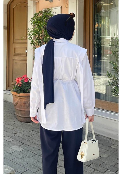 Bel Bağlamalı Omuz Vatkalı Gömlek Beyaz
