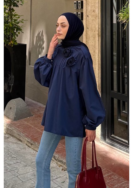 Çiçek Detaylı Nervür Bluz Lacivert