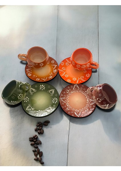 Dekoratif Şık Tasarım Tamamen El Yapımı Yeşil, Turuncu, Mavi ve Kahverengi 4 Kişilik Kahve Fincanı modelleri