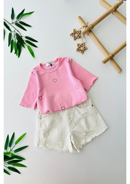 Yırtık Kot Şortlu Kız Çocuk Kalp Işlemeli Takım - Pembe