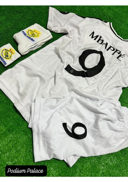 R. Madrid Kylian M.B.A.P.P.E2024/25 Yeni Sezon Deplasman Çocuk Forması 4'lü (Beyaz) Zyn
