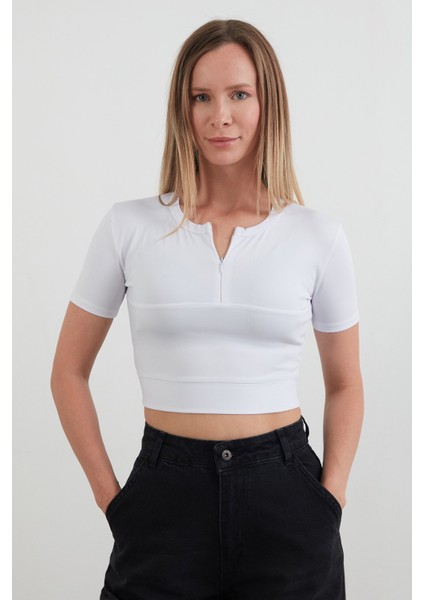 Basic Yarım Fermuarlı Dalgıç Kumaş Crop Tişört fiyatları