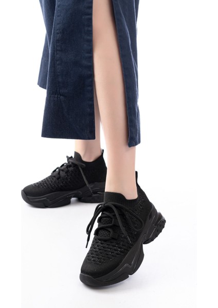 SP-2024 Siyah Günlük Bağcıklı Fileli Taş Aksesuarlı Kadın Spor Ayakkabı