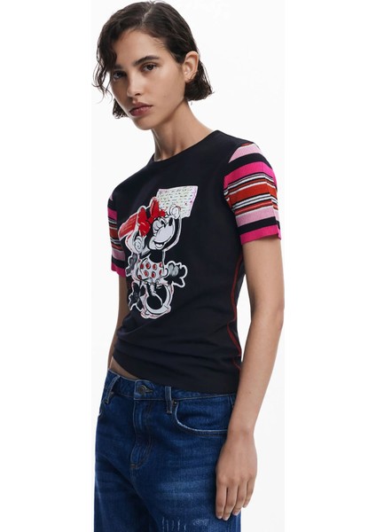 Bisiklet Yaka Baskılı Siyah Kadın T-Shirt 25SWTK39 modelleri