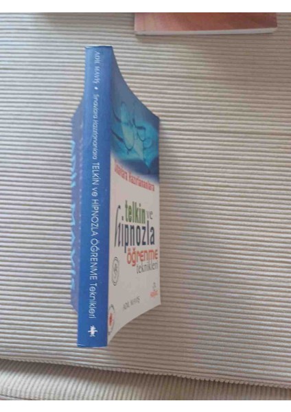 Sınavlara Hazırlananlara Telkin ve Hipnozla Öğrenme Teknikleri 2,el Kitap 2003 Basimi 273 Sayfa Cok Temiz Kondisyonda Yeni Gibidir