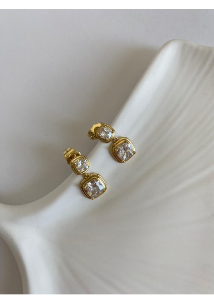 Xuping Baget Taşlı Minimal Gold Küpe modelleri