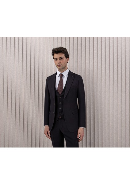 Erkek Likralı Slim Fit Sivri Yaka Yelekli Takım Elbise