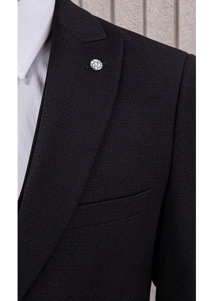 Erkek Likralı Slim Fit Sivri Yaka Yelekli Takım Elbise