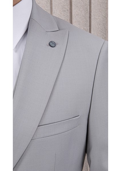 Erkek Slim Fit Sivri Yaka Yelekli Takım Elbise