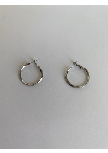 Orta Boy Çelik Halka Küpe modelleri