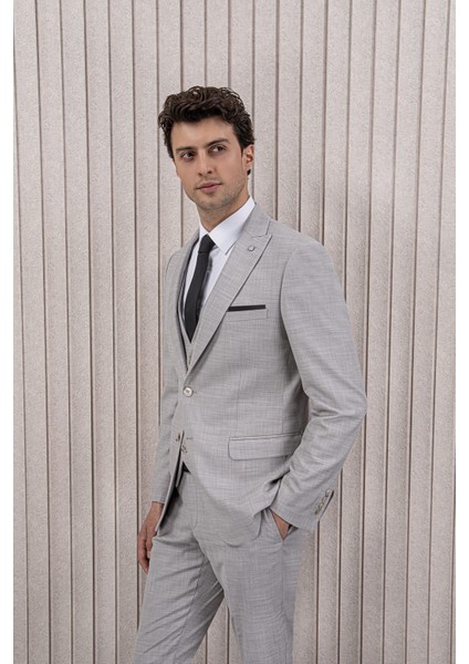 Erkek Likralı Slim Fit Sivri Yaka Yelekli Takım Elbise