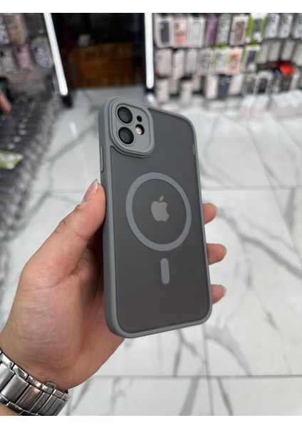 iPhone 11 Kamera Korumalı Kılıf Magsafe Özellikli Mat Tank Koruyucu Kılıf - Gri