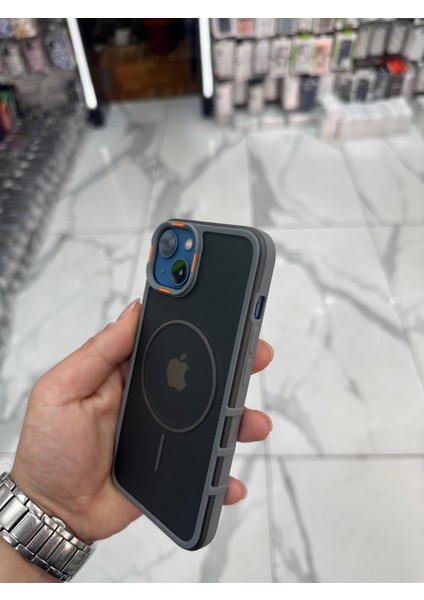 iPhone 14 Karbon Kılıf Tank Magsafe Özellikli Dokulu Buzlu Korumalı Kılıf - Gri fırsatları