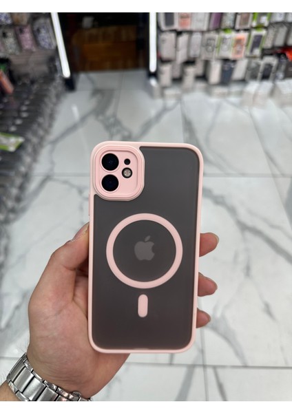 iPhone 11 Kamera Korumalı Kılıf Magsafe Özellikli Mat Tank Koruyucu Kılıf - Pembe fiyatları
