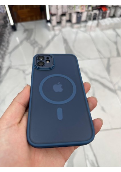 iPhone 11 Kamera Korumalı Kılıf Magsafe Özellikli Mat Tank Koruyucu Kılıf - Lacivert modelleri