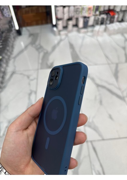 iPhone 11 Kamera Korumalı Kılıf Magsafe Özellikli Mat Tank Koruyucu Kılıf - Lacivert fırsatları