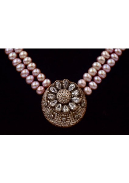 Pembe Inci Kolye fiyatları