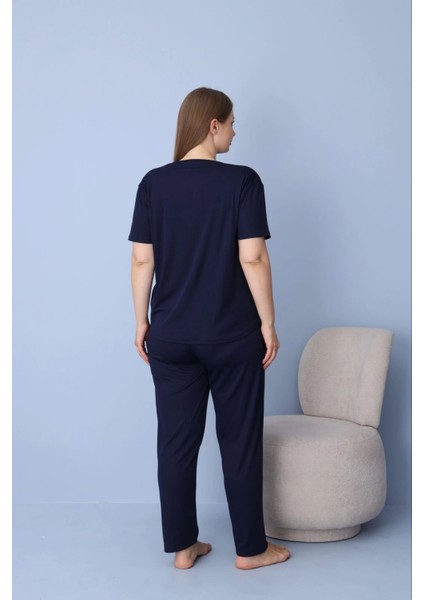 Kadın Büyük Beden Lacivert Kısa Kollu Dublin Kumaş Pijama Takımı – 5425 modelleri