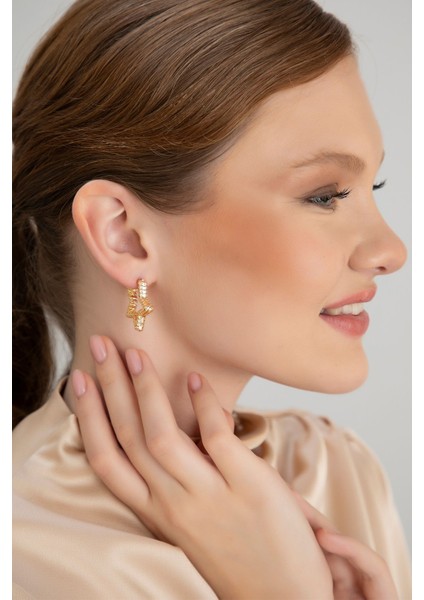 Lina Tia Kadın Parıltılı Yıldız Model Altın Renk Lak Kaplama Günlük Stil Abiye Elbise Bluz Kombin Küpe