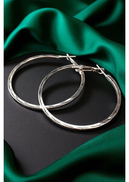 Lina Tia Kadın Çelik Gümüş Kaplama Orta Boy Ince Halka Çember Kare Çizgi Desenli Tasarım Model Günlük Küpe fiyatları