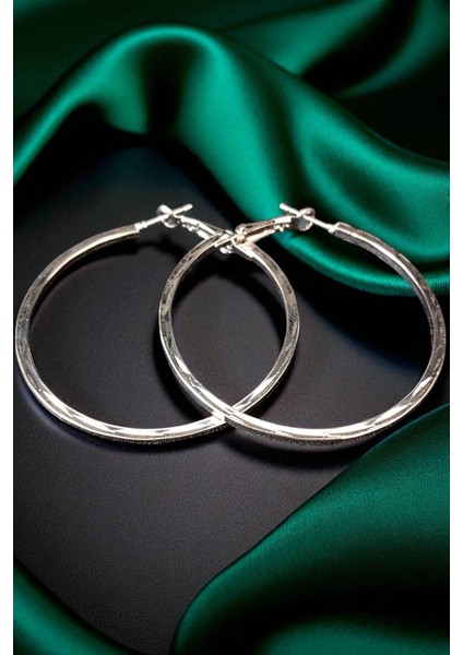 Lina Tia Kadın Çelik Gümüş Kaplama Orta Boy Ince Halka Çember Kare Çizgi Desenli Tasarım Model Günlük Küpe modelleri