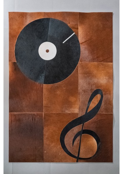 %100 Doğal Dana Derisi Kaymaz Taban Premium Patchwork Halı - Müzik Temalı Kahverengi Siyah modelleri