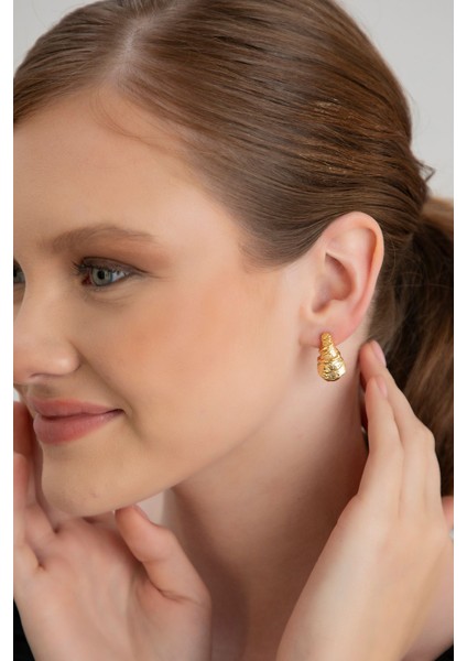 Lina Tia Kadın Kıvrımlı Dalgaların Dansı Tasarımlı Model Altın Kaplama Günlük Abiye Elbise Bluz Kombin Küpe