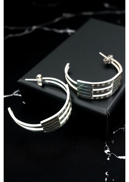 Kadın Çelik Gümüş Kaplama Yarım Daire Desenli Tasarım Model Günlük Kombin Küpe