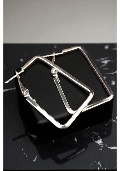 Kadın Çelik Gümüş Kaplama Orta Boy Kare Ince Halka Çember Tasarım Model Günlük Kombin Küpe modelleri